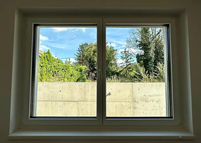 Διαμέρισμα Premium With Garden *